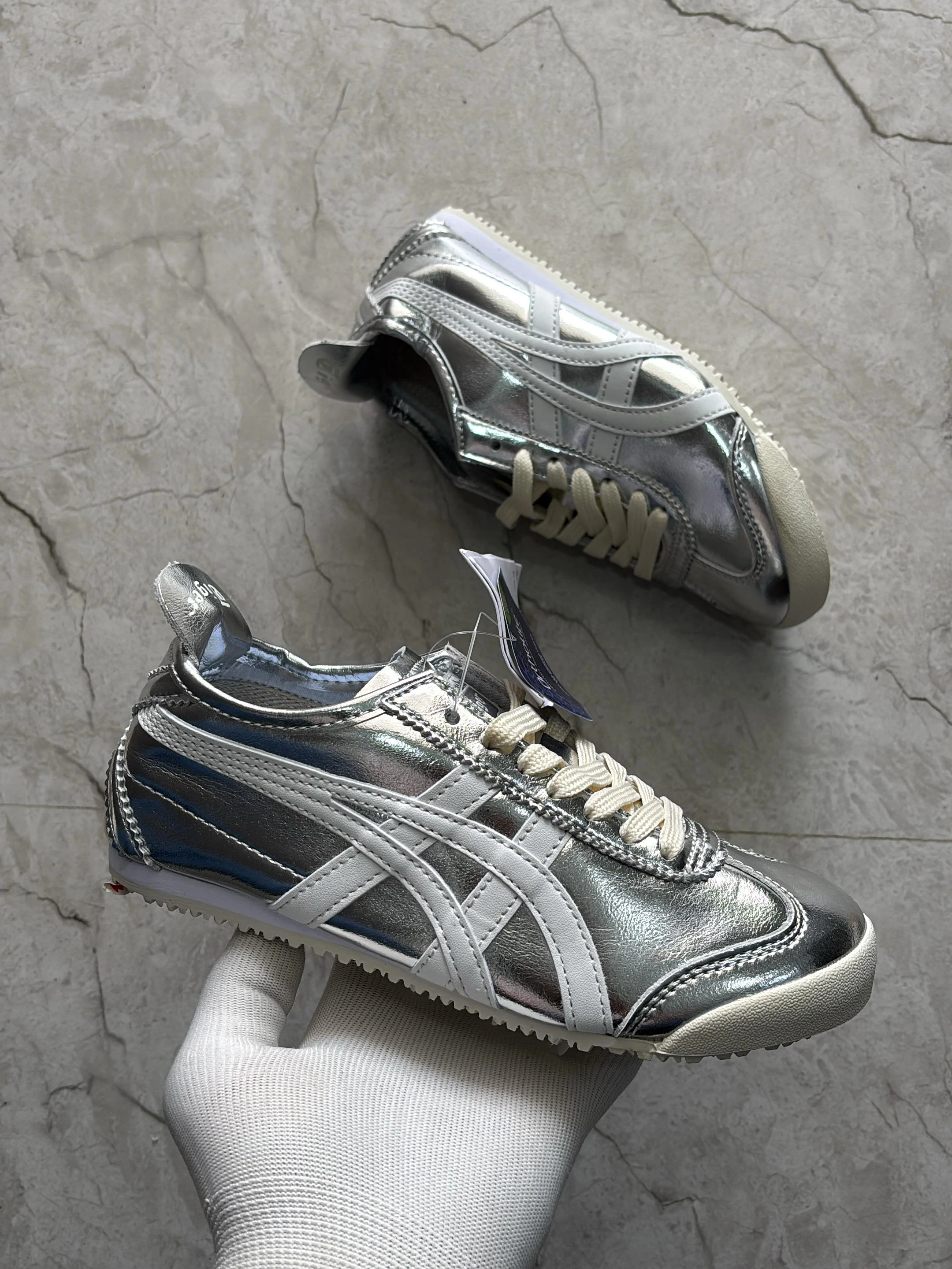 Onsika tiger silver (View 2)