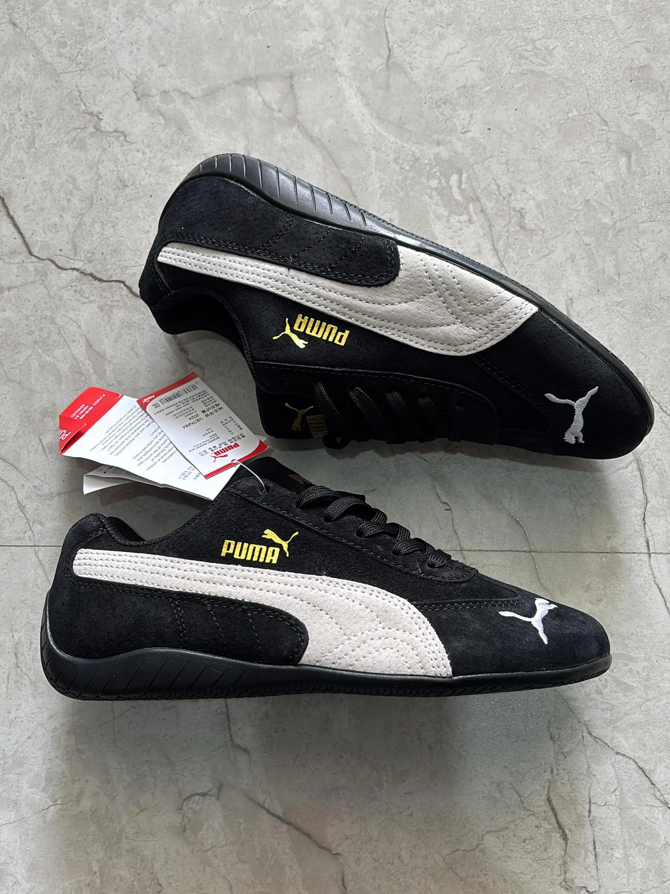 Puma cat (black-white)
