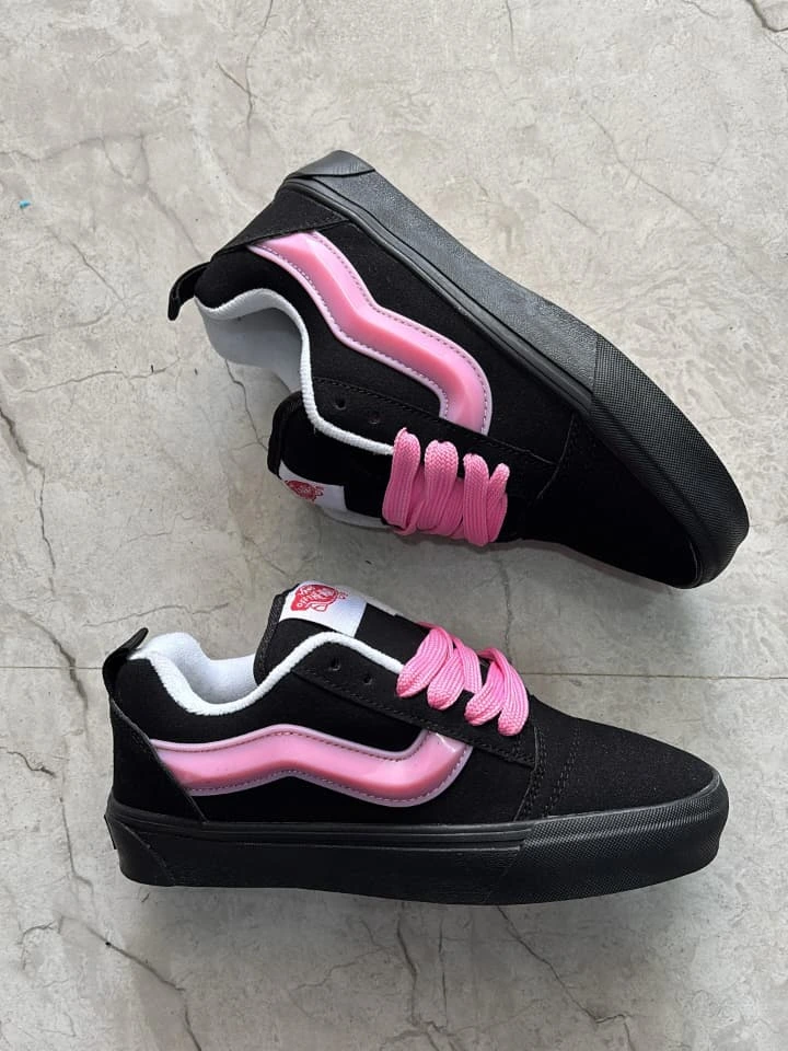 VANS OFF THE WALL (View 2)